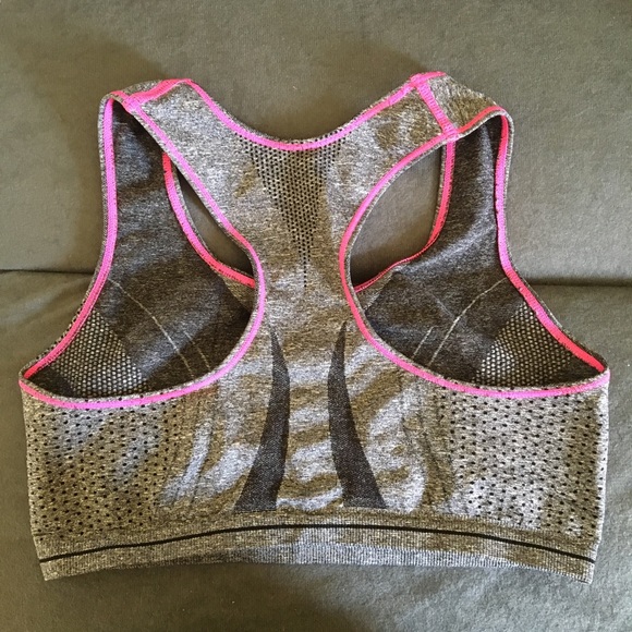 Sports bra - Picture 2 of 2